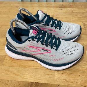 Brooks Glycerin 19 Women Athletic Comfort Running Shoes women’s Size 9